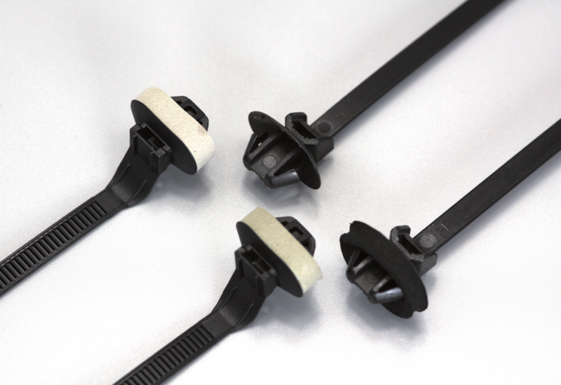 插銷(xiāo)式扎帶帶密封圈適用于圓孔